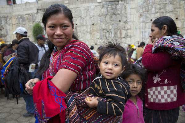 Guatemalan woman with children - image by Standard/shutterstock