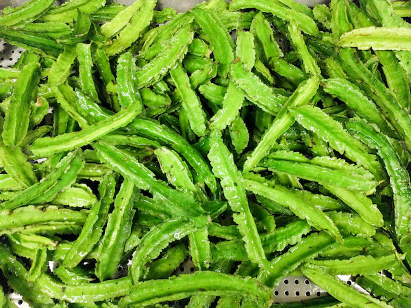 Green winged beans